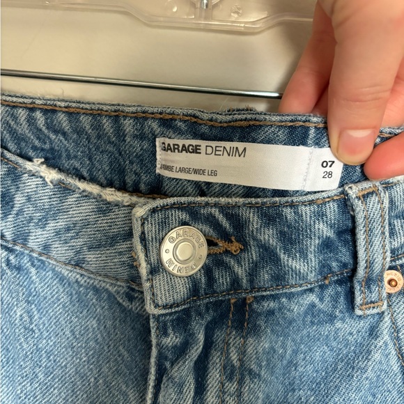 NEVER WORN Distressed Denim Jeans from Garage - Picture 4 of 6